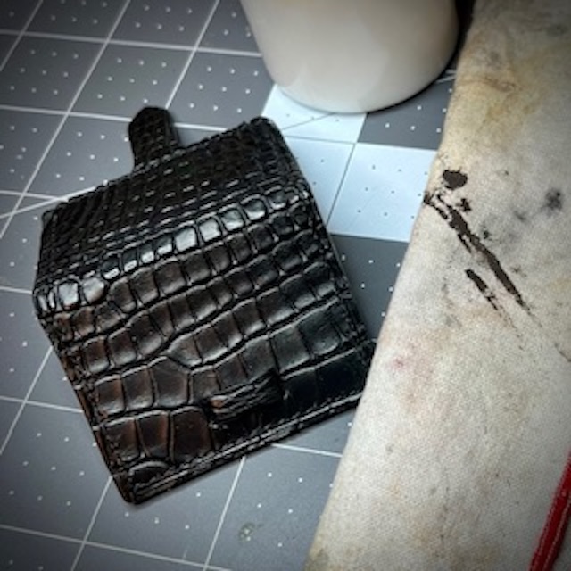 Alligator Photo Key Chain - Image 5